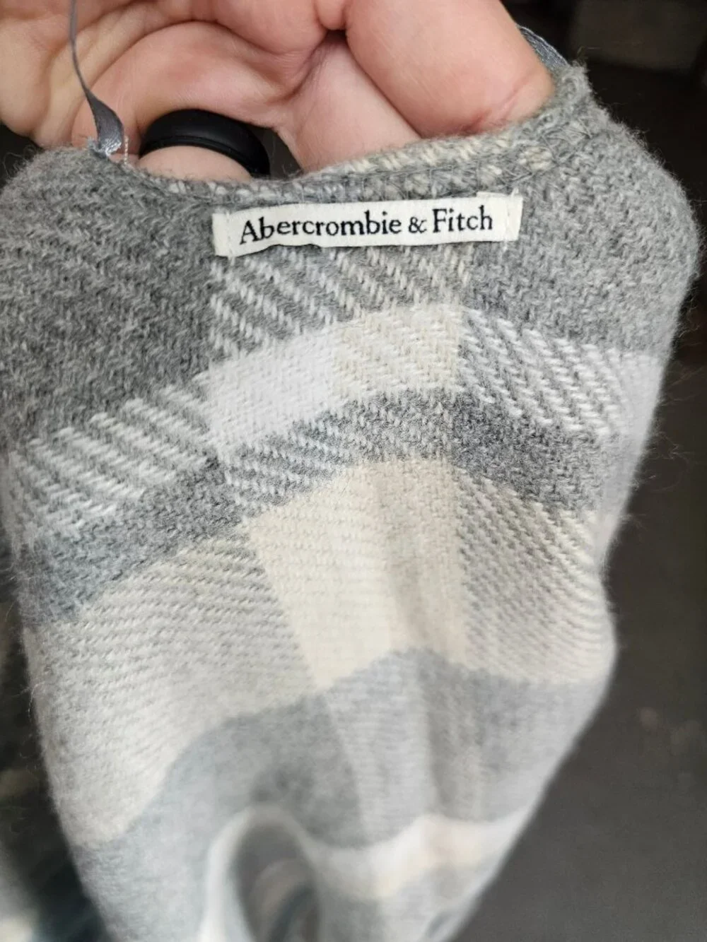 Abercrombie & Fitch Gray & Cream Plaid Fringe Wrap Shawl Scarf